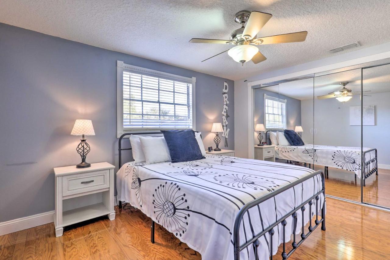 Cozy Home In Heart Of Tampa With Lanai And Pool! Exterior photo